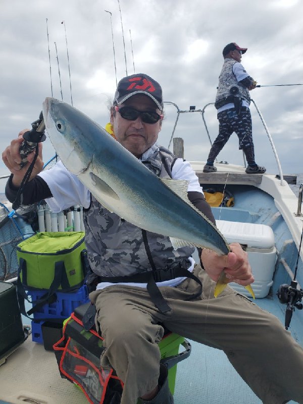 五ヶ所湾たて釣り釣果スライダ用（8）